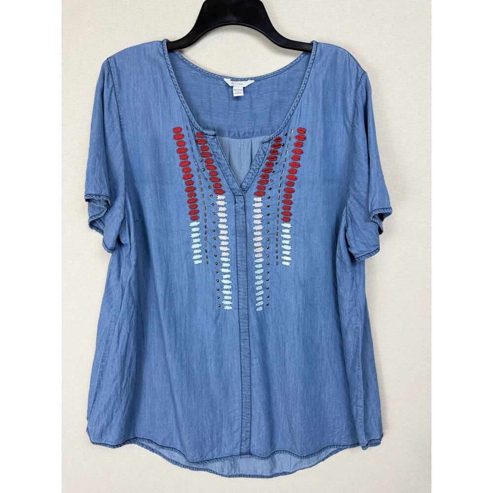 Est. 1946 Women's Top Plus Sz 18/20W Short Sleeve Denim‎ w/ Embroidery